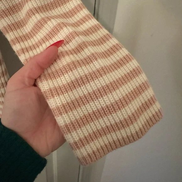 J. Crew Pink and White Stripe Long Sleeve Sweater size M - Picture 4 of 16